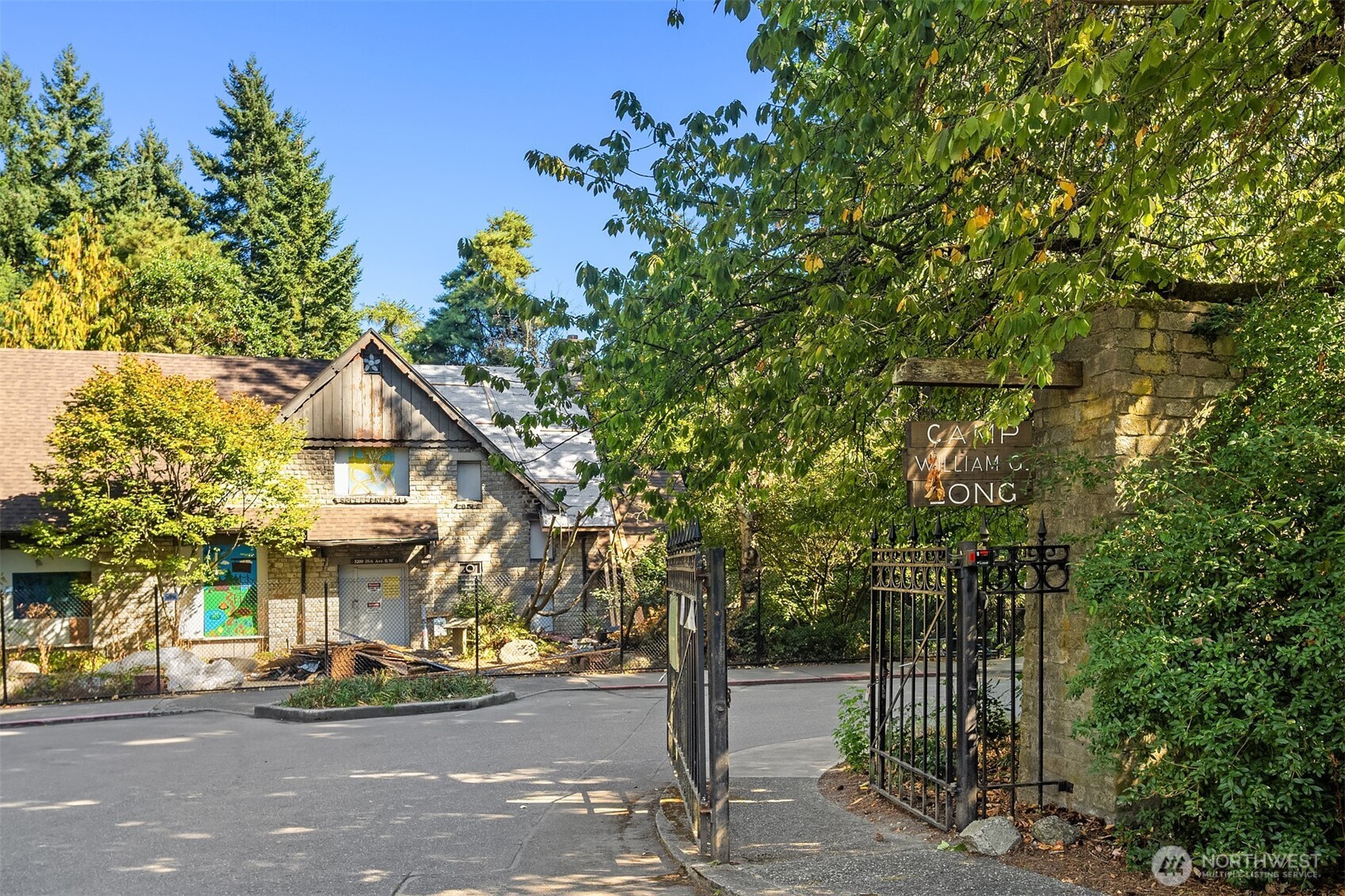 5202 35th Avenue Southwest Seattle, WA 98126 - Photo 30 of 32 a view of a street with houses on the side