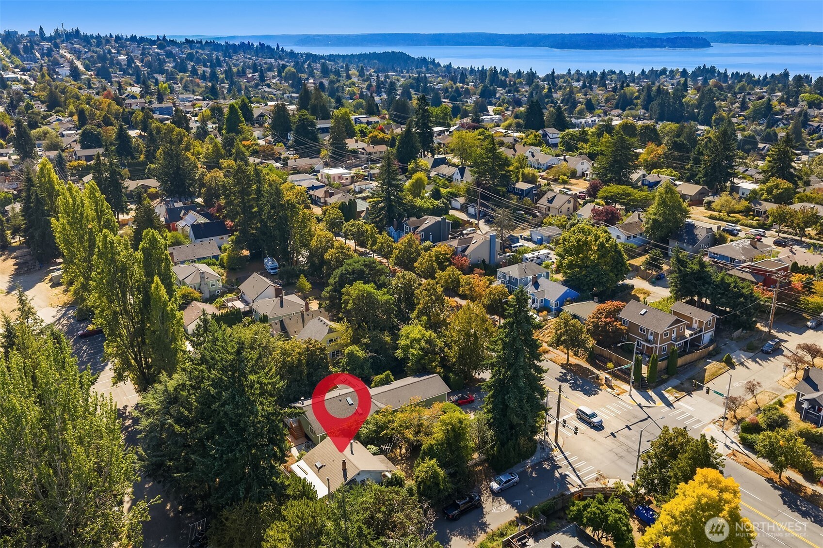 5202 35th Avenue Southwest Seattle, WA 98126 - Photo 8 of 32 a view of a city