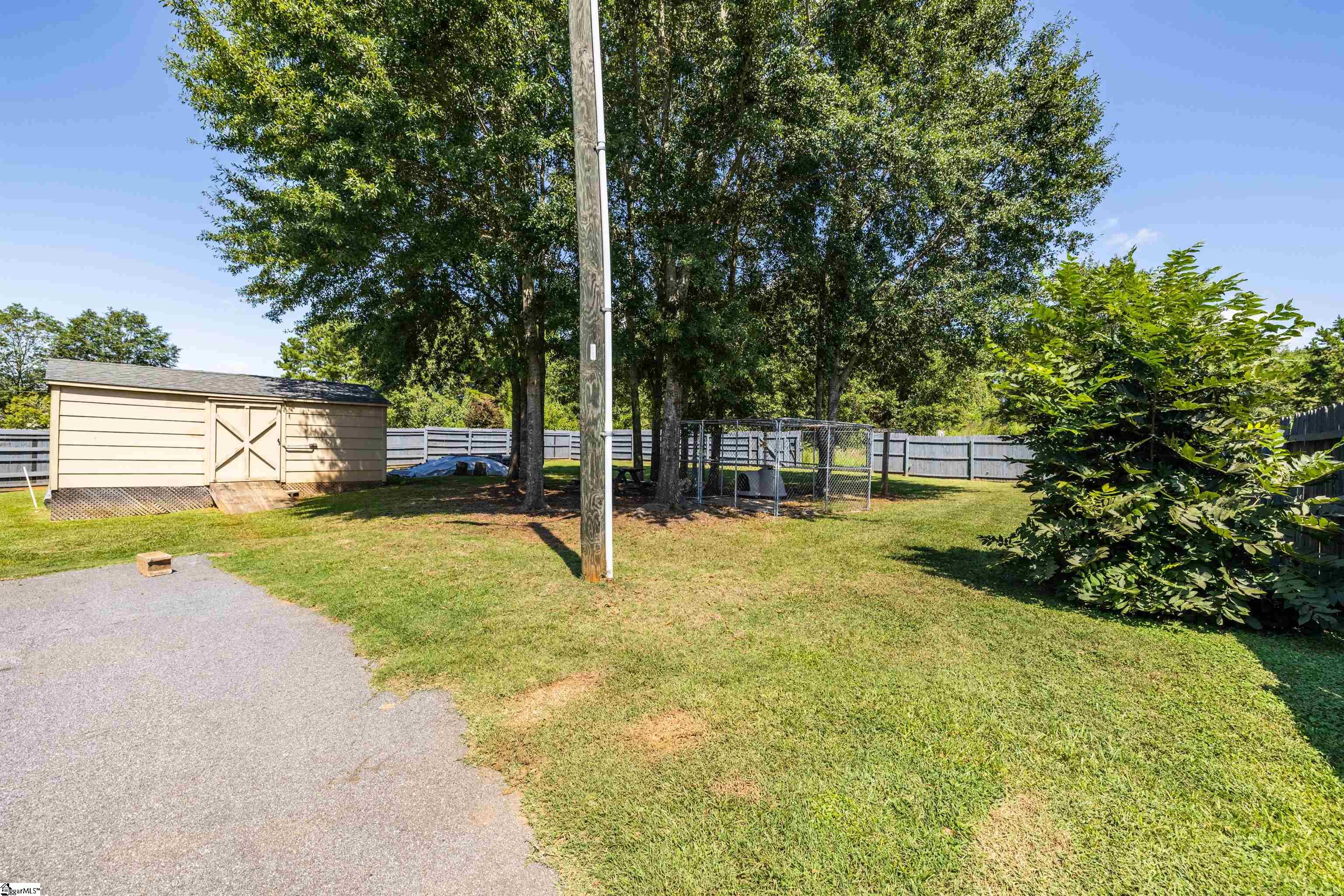 141 Penny Bennett Road Spartanburg, SC 29307 - Photo 31 of 36