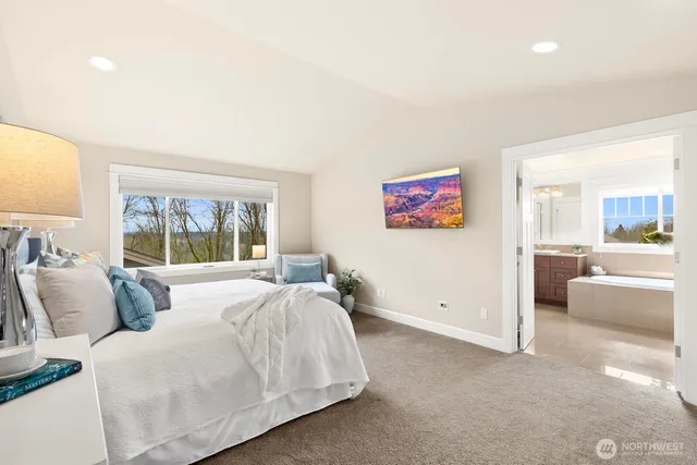 $2,400,000 | 9026 Northeast 127th Place, Kirkland, WA 98034