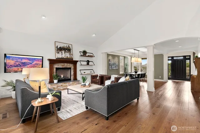 $2,400,000 | 9026 Northeast 127th Place, Kirkland, WA 98034