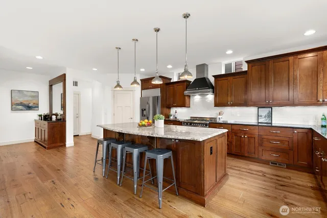 $2,400,000 | 9026 Northeast 127th Place, Kirkland, WA 98034