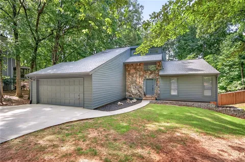 $725,000 | 505 Woodman Place, Roswell, GA 30076