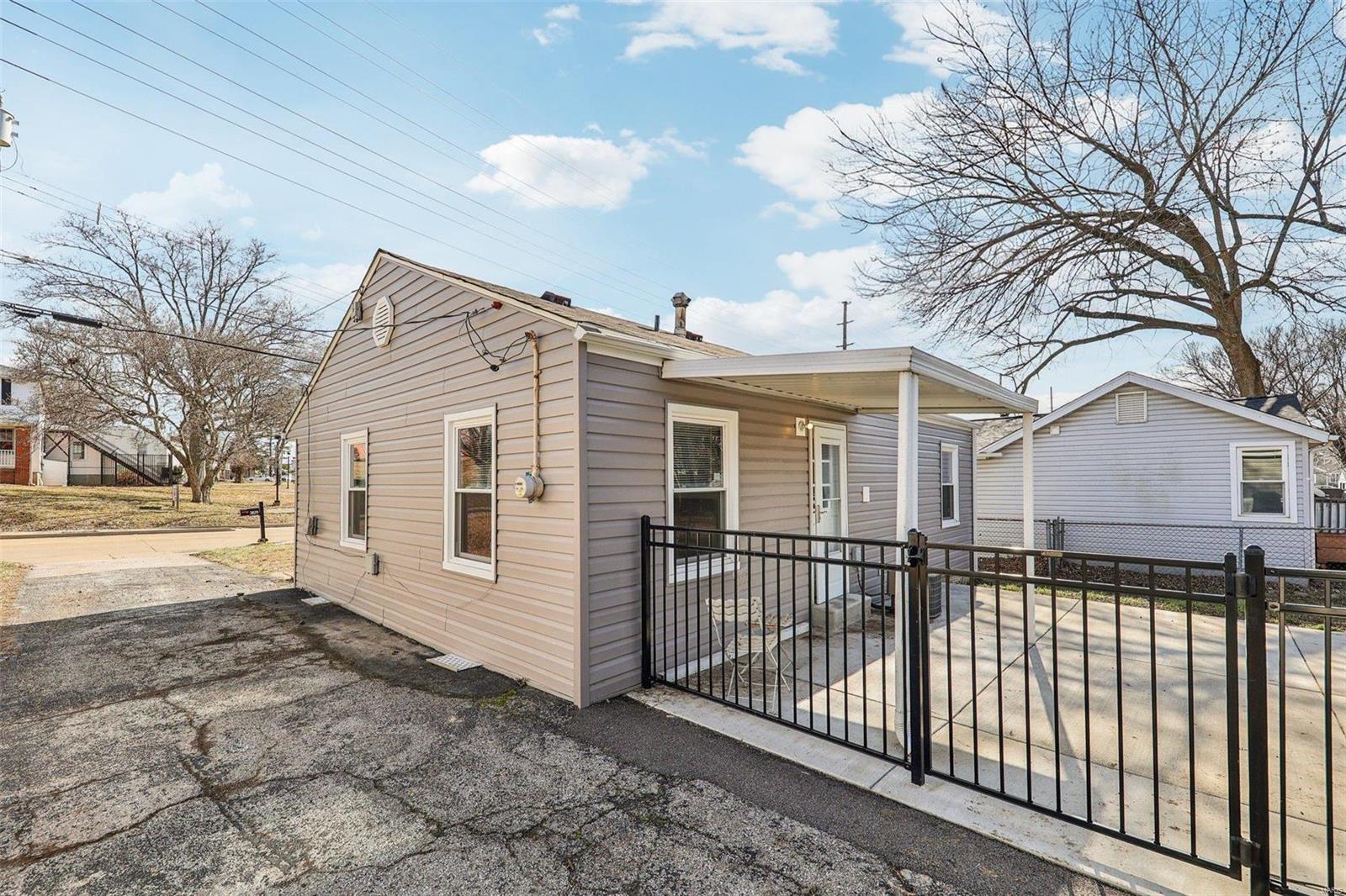 3829 Fee Fee Road Bridgeton, MO 63044 - Photo 25 of 26 Gallery Image 25