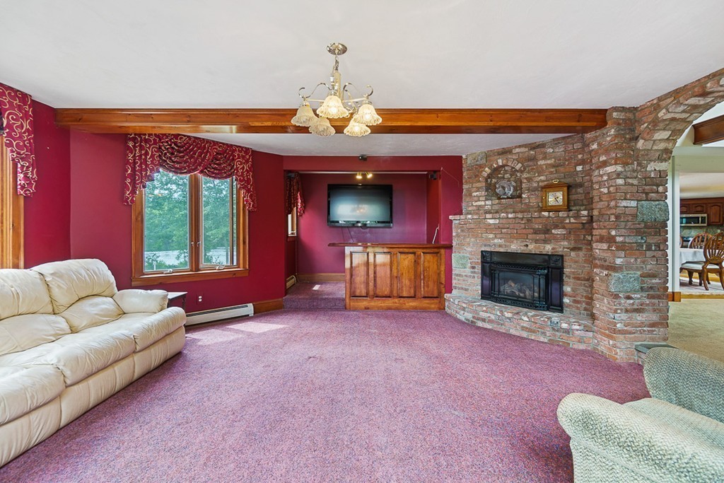 35 Chickering Road Spencer, MA 01562 - Photo 13 of 37 Gallery Image 13