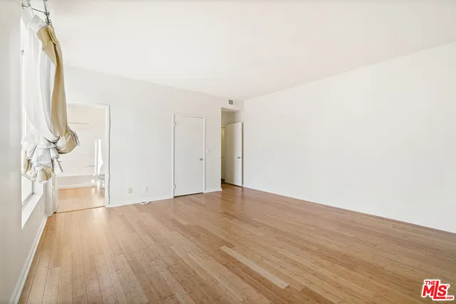 $849,000 | 2045 Beloit Avenue, Unit 306, Los Angeles, CA 90025