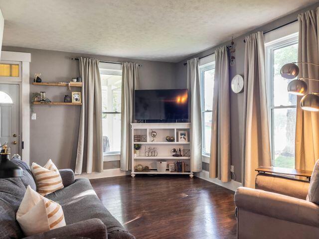 620 Runkle Street West Liberty, OH 43357 - Photo 23 of 74 Living Room