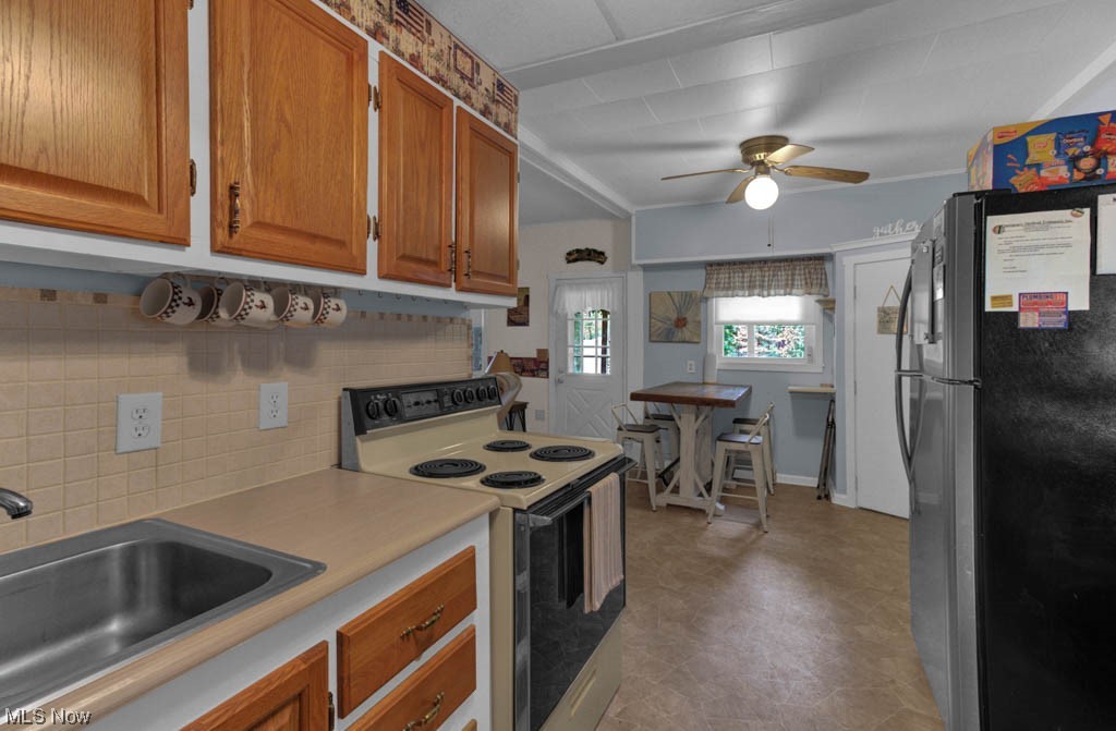 2055 Vesper Road Southwest Carrollton, OH 44615 - Photo 8 of 33 Gallery Image 8