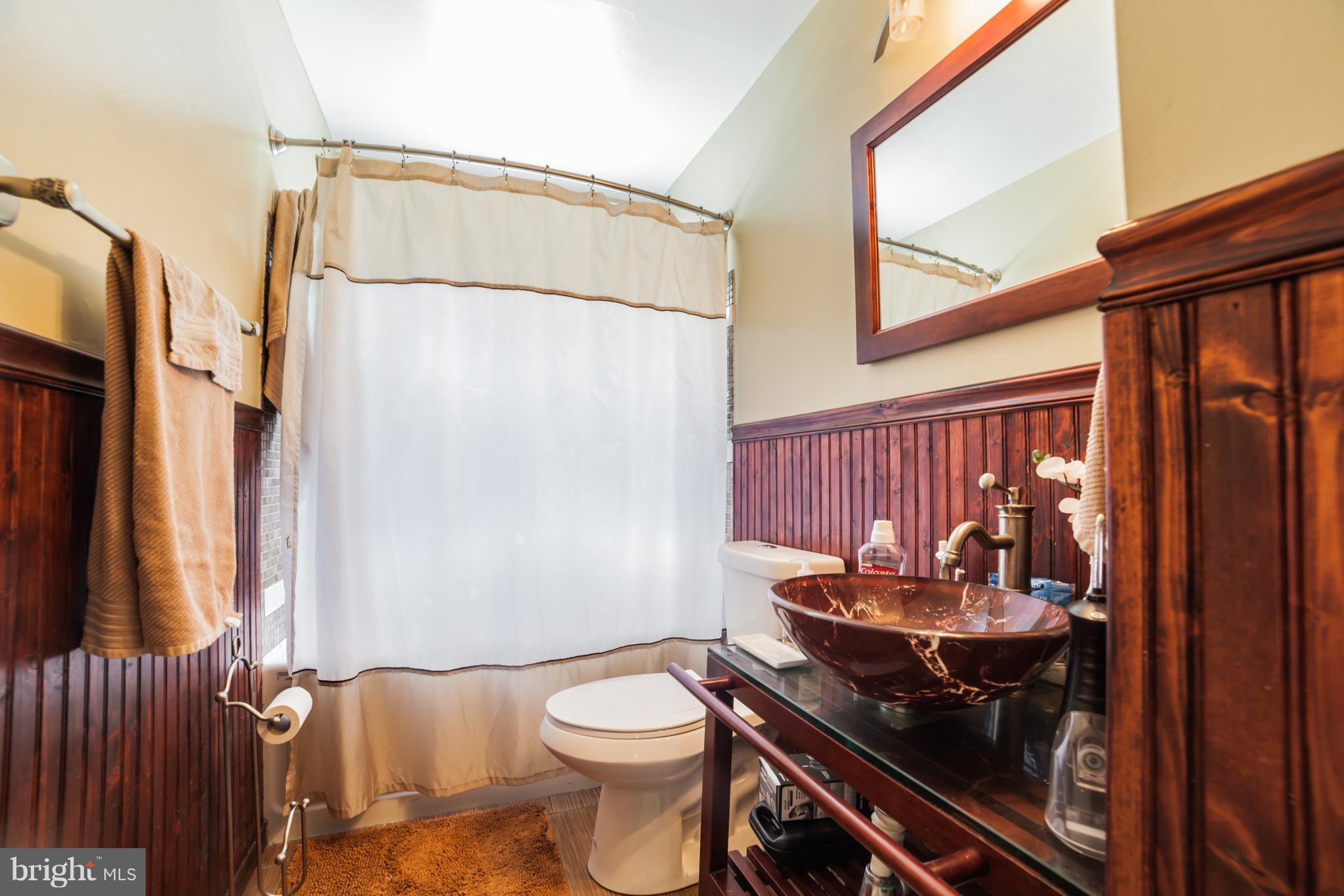 1302 Sudvale Road Baltimore, MD 21208 - Photo 19 of 27 Bath