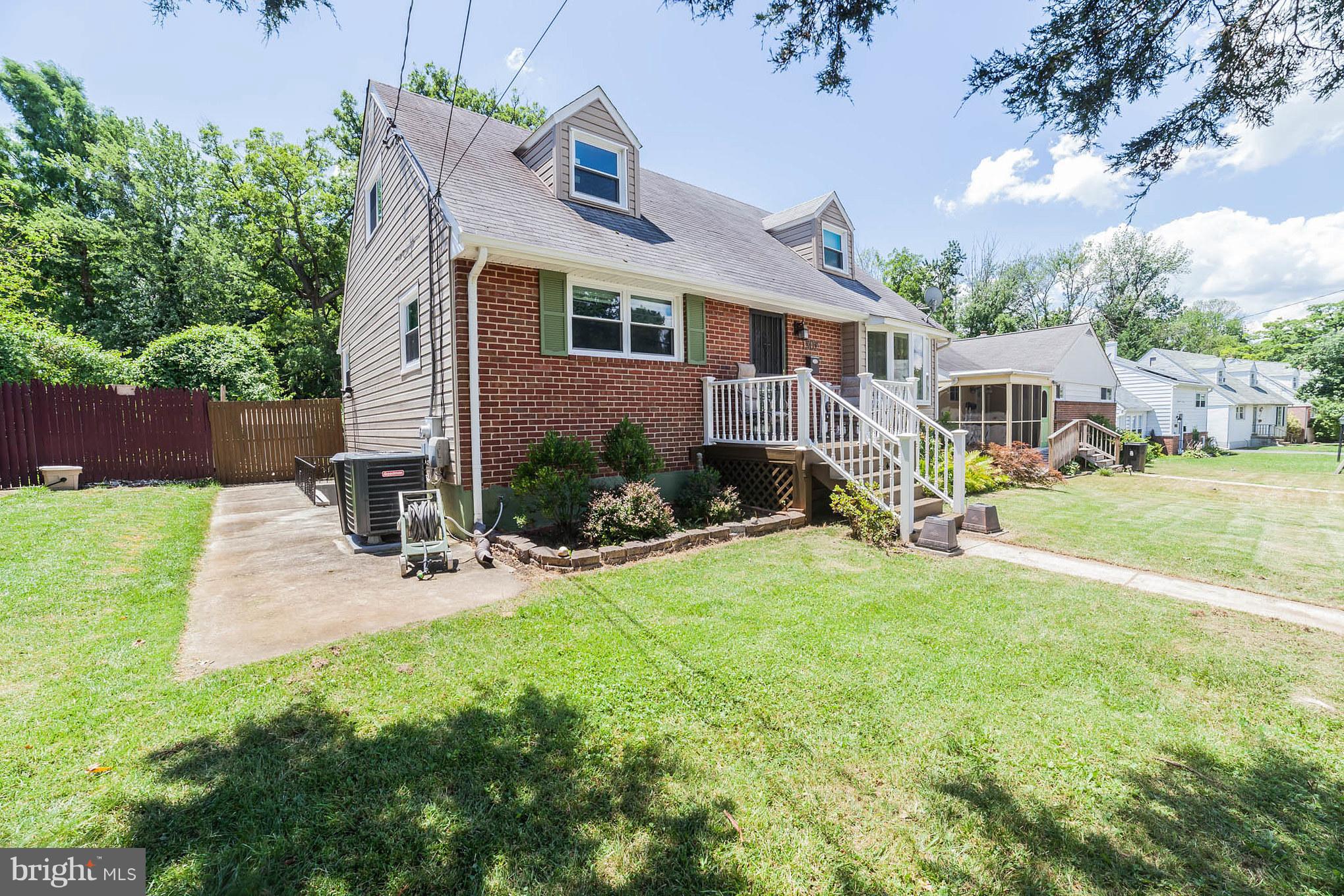1302 Sudvale Road Baltimore, MD 21208 - Photo 3 of 27 Exterior (Front)
