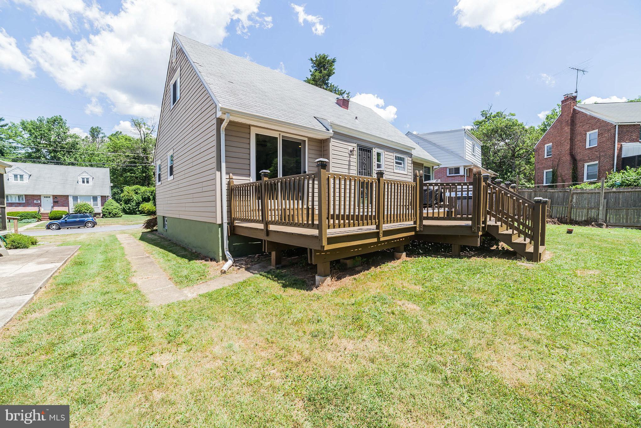 1302 Sudvale Road Baltimore, MD 21208 - Photo 5 of 27 Exterior (Rear)
