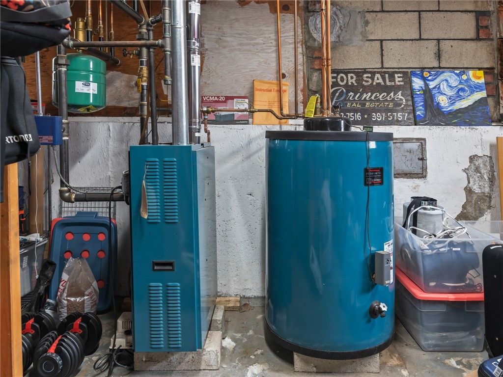 160 Mohawk Trail Cranston, RI 02921 - Photo 19 of 24 Mechanicals