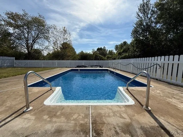 $400,000 | 351 Halsey Road, Richland, NY 13142