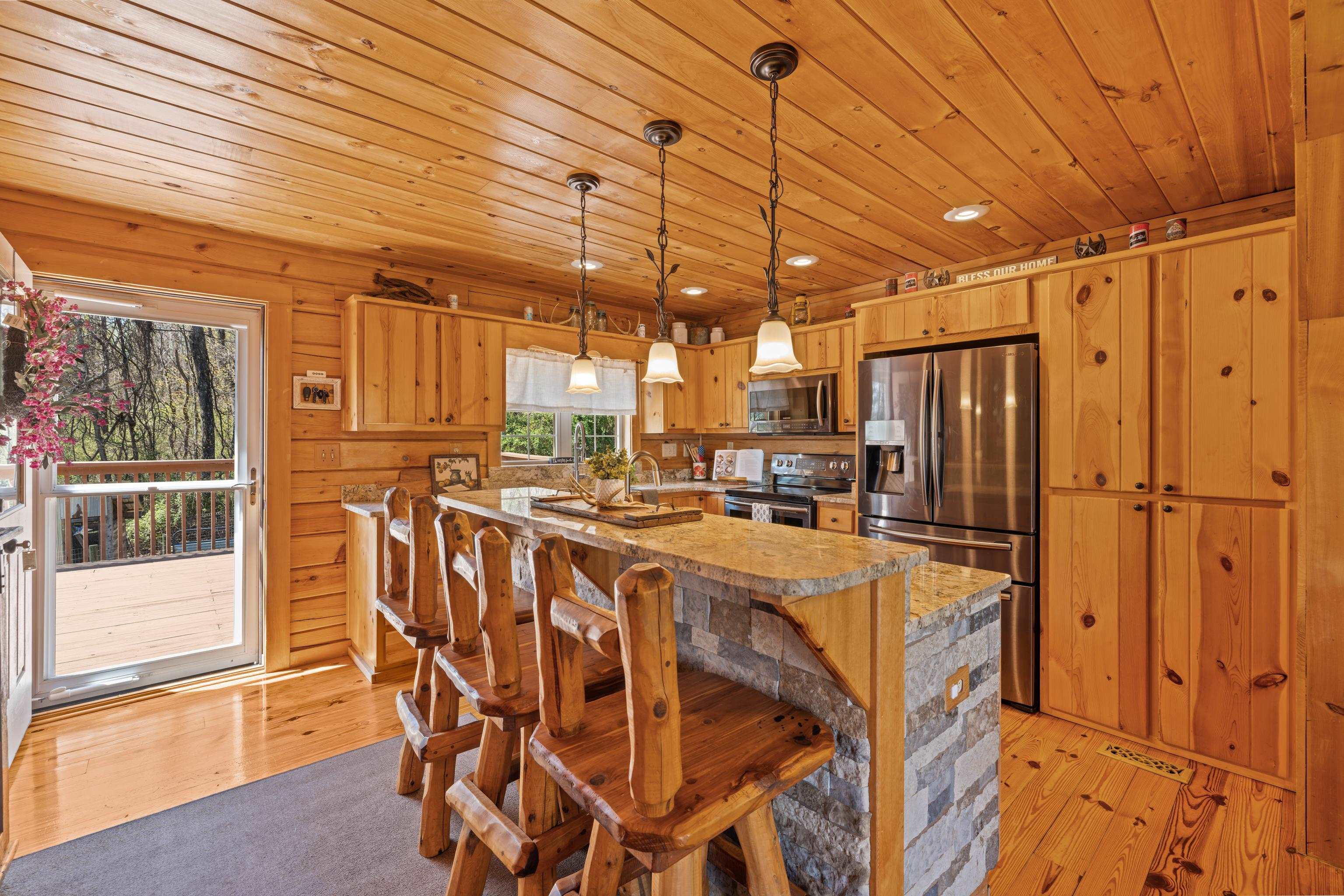 115 Spring Crossing Lane Steeles Tavern, VA 24476 - Photo 24 of 74