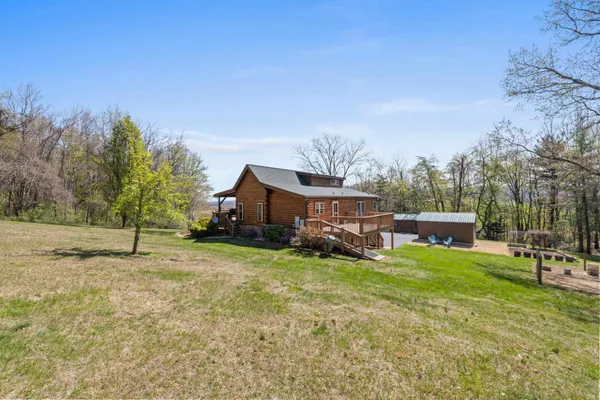 $649,900 | 115 Spring Crossing Lane, Steeles Tavern, VA 24476