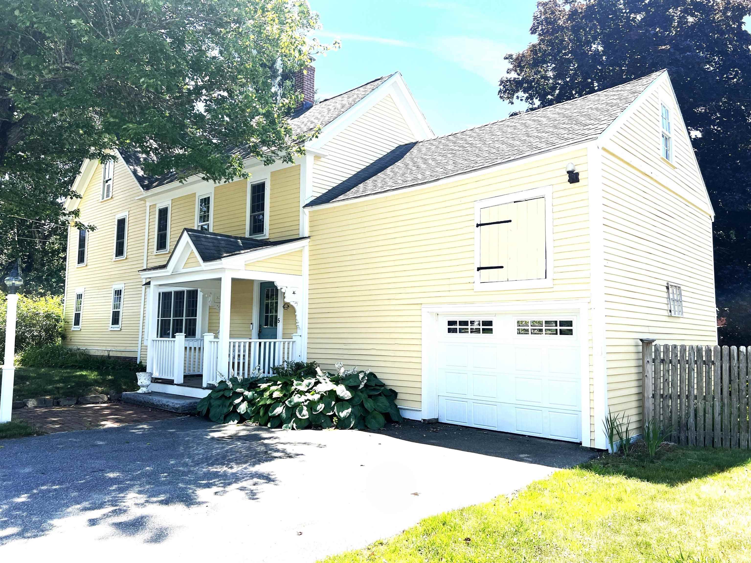 5 Depot Road Kingston, NH 03848 - Photo 2 of 40 Gallery Image 2