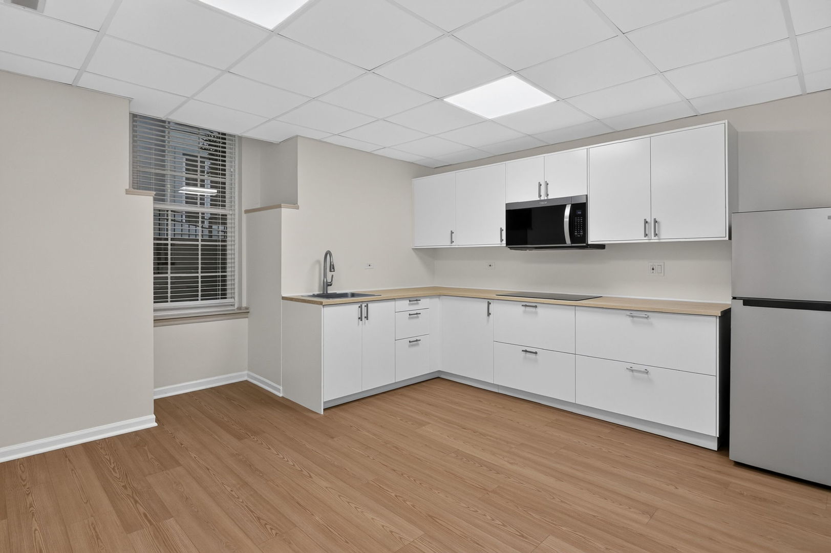 2715 Wendy Road Naperville, IL 60565 - Photo 38 of 50 Gallery Image 38