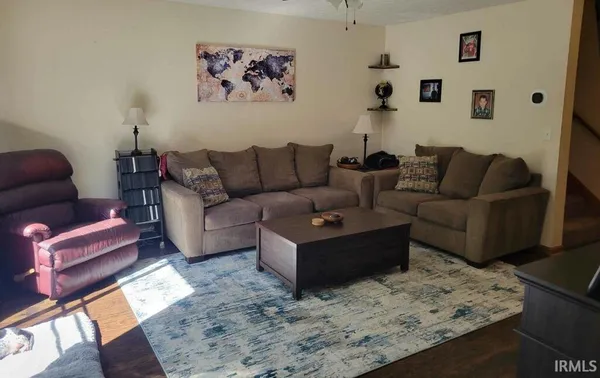 $1,450 | 613 Pines Lane, Ellettsville, IN 47429