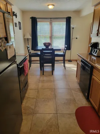 $1,450 | 613 Pines Lane, Ellettsville, IN 47429