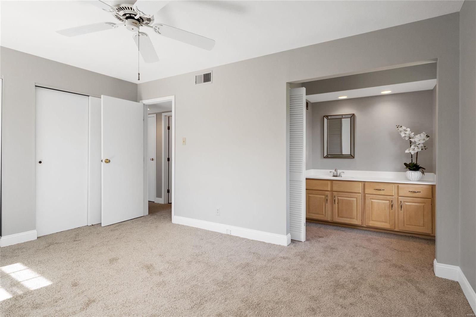 440 North Sappington Road, Unit D Glendale, MO 63122 - Photo 12 of 20