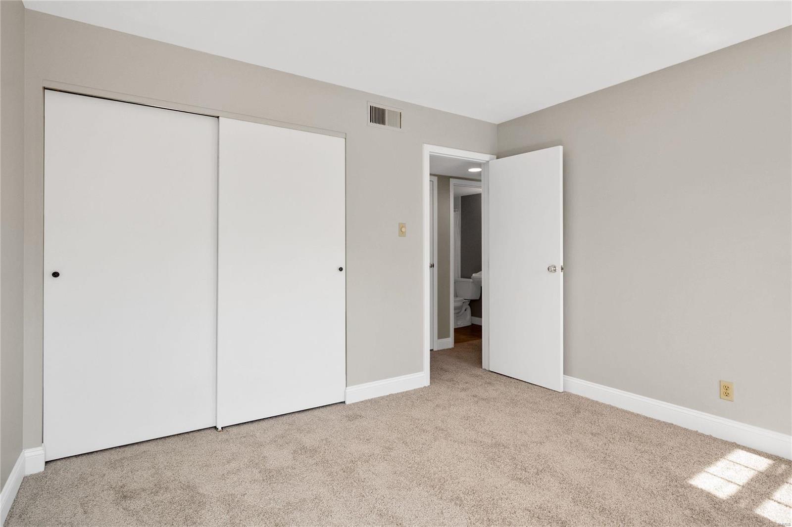 440 North Sappington Road, Unit D Glendale, MO 63122 - Photo 15 of 20