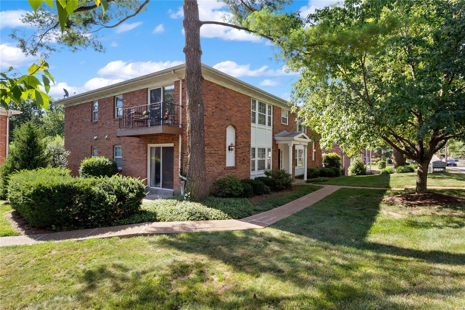 440 North Sappington Road, Unit D Glendale, MO 63122 - Photo 19 of 20