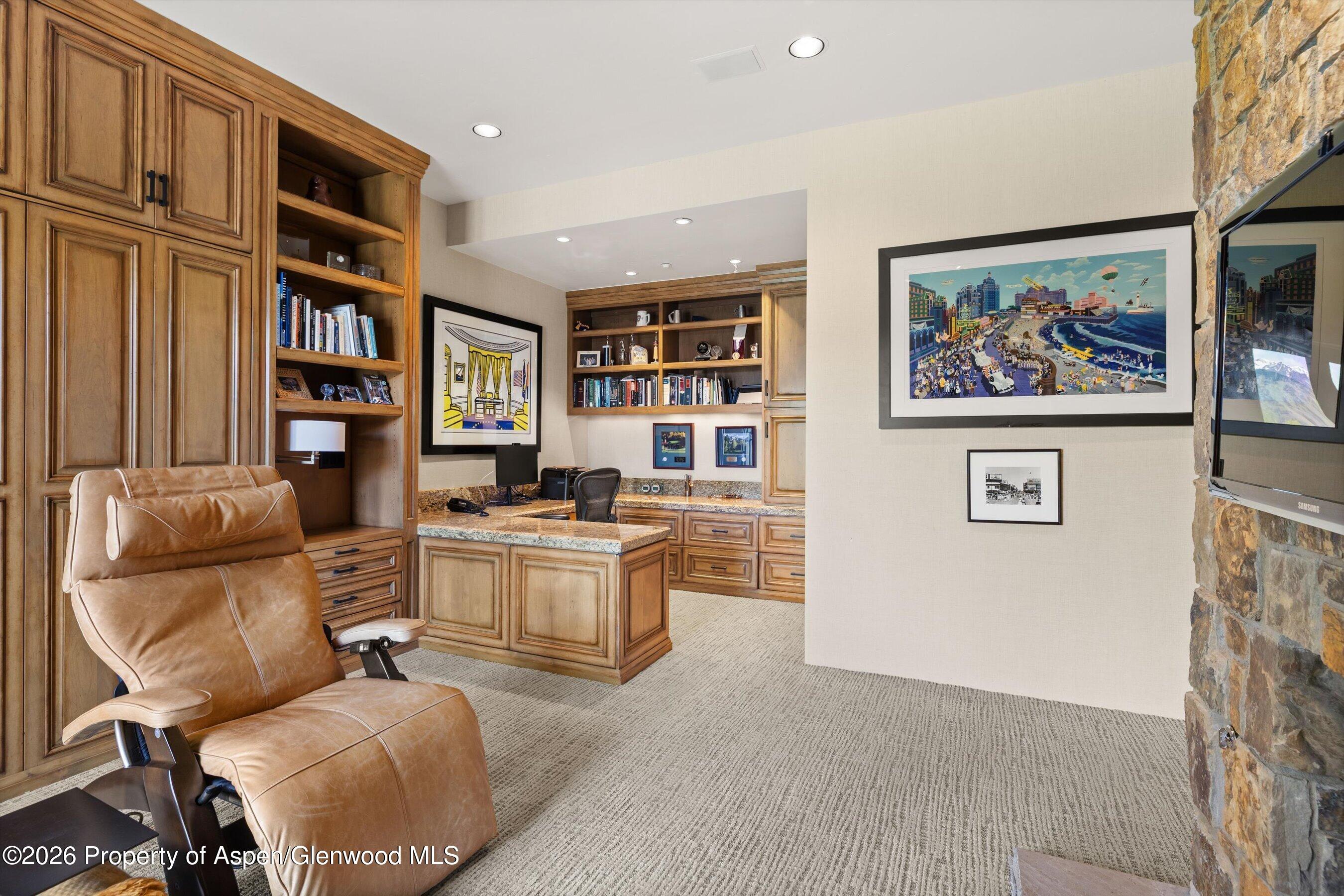 1682 Red Mountain Road Aspen, CO 81612 - Photo 20 of 42 Secondary Suite/ Office