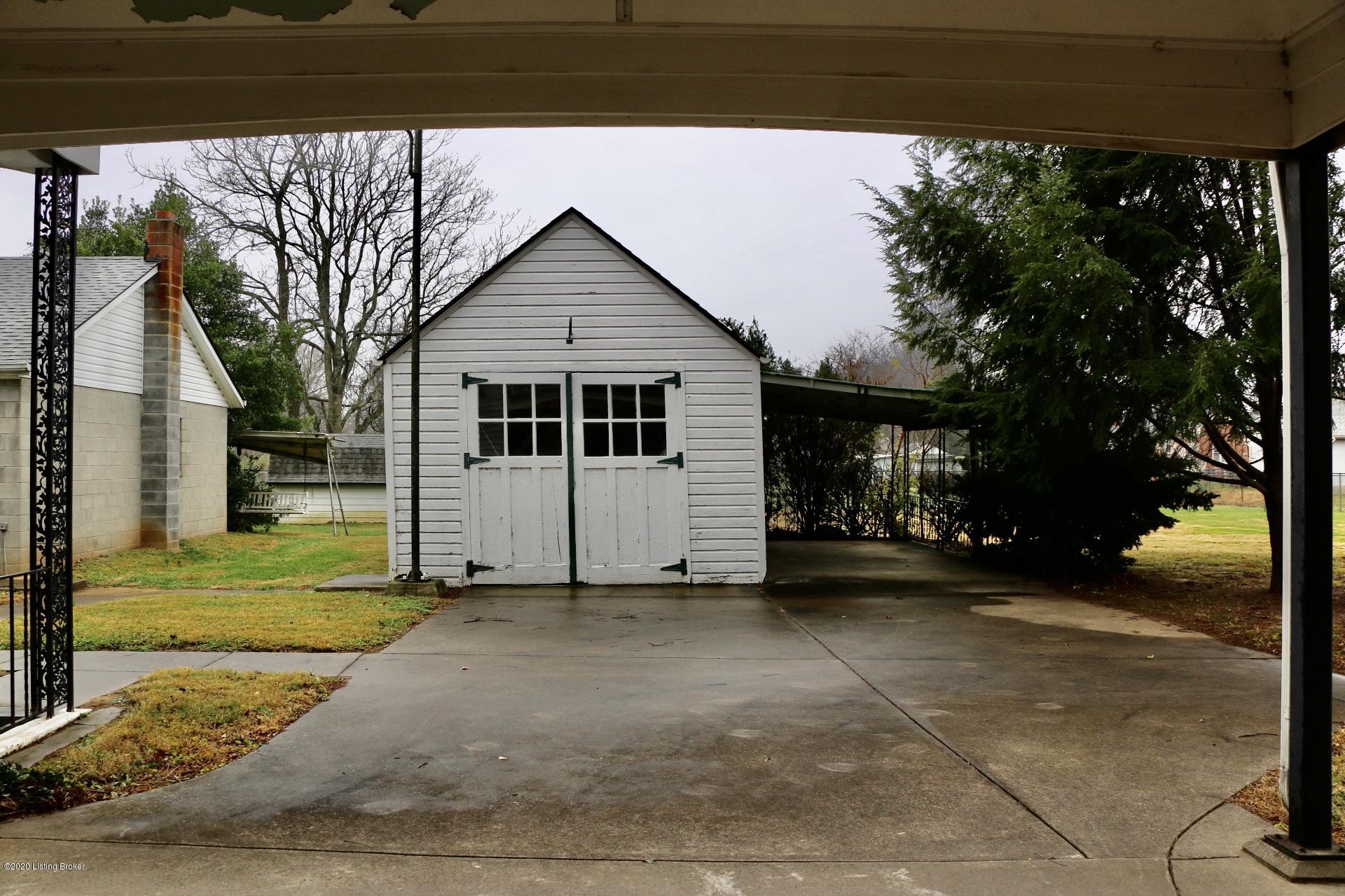 9232 Fairground Road Louisville, KY 40291 - Photo 10 of 76 IMG_1392