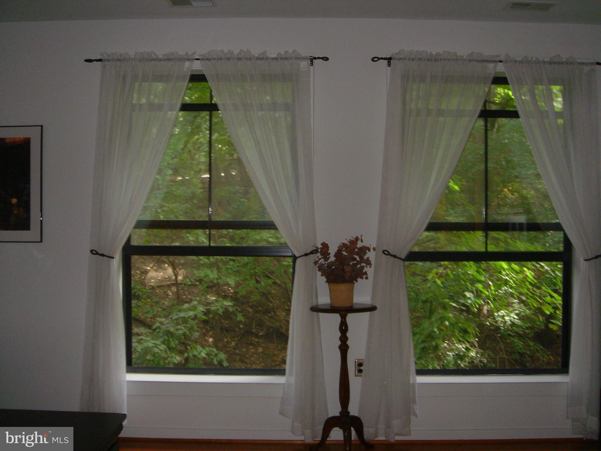 2007 Clipper Park Road, Unit 116 Baltimore, MD 21211 - Photo 9 of 30 a picture of a room