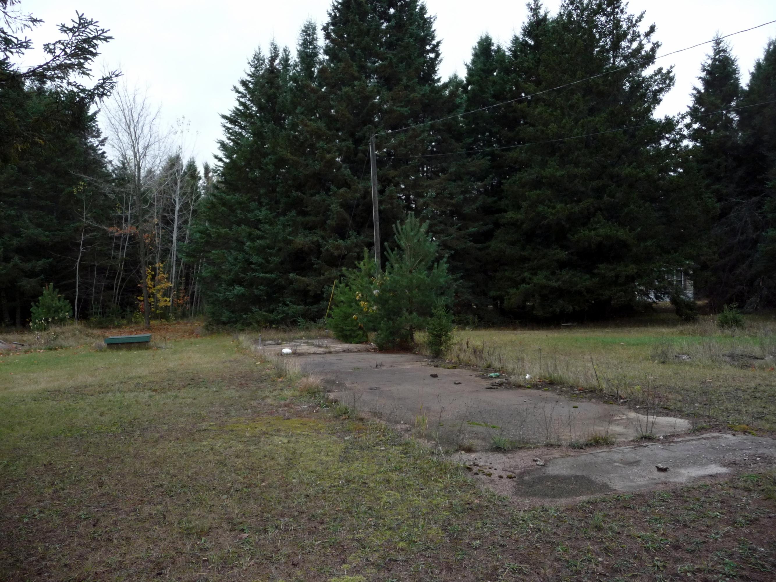 1560 Indian Trail Road Cheboygan, MI 49721 - Photo 2 of 11 Gallery Image 2