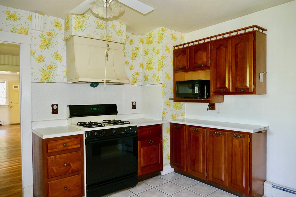 26 Ridgeway Street Quincy, MA 02170 - Photo 13 of 30 Gallery Image 13