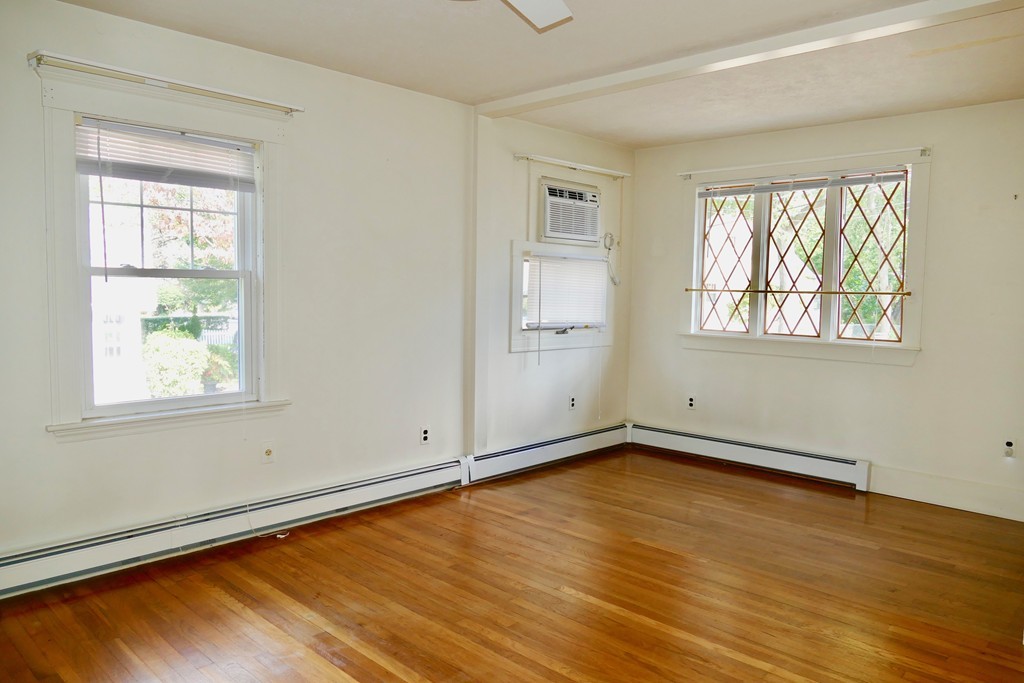 26 Ridgeway Street Quincy, MA 02170 - Photo 15 of 30 Gallery Image 15