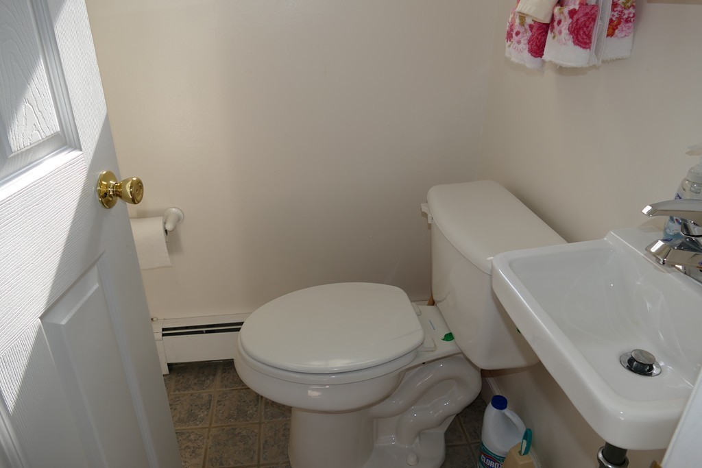 26 Ridgeway Street Quincy, MA 02170 - Photo 20 of 30 Gallery Image 20