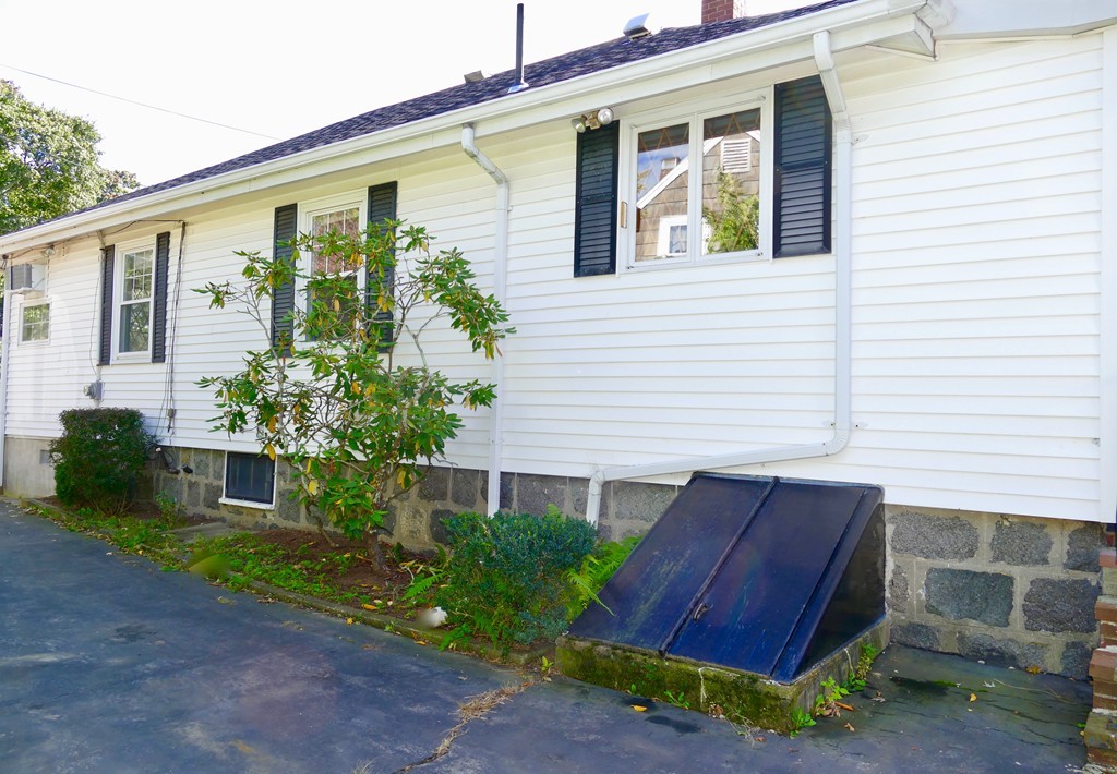 26 Ridgeway Street Quincy, MA 02170 - Photo 25 of 30 Gallery Image 25