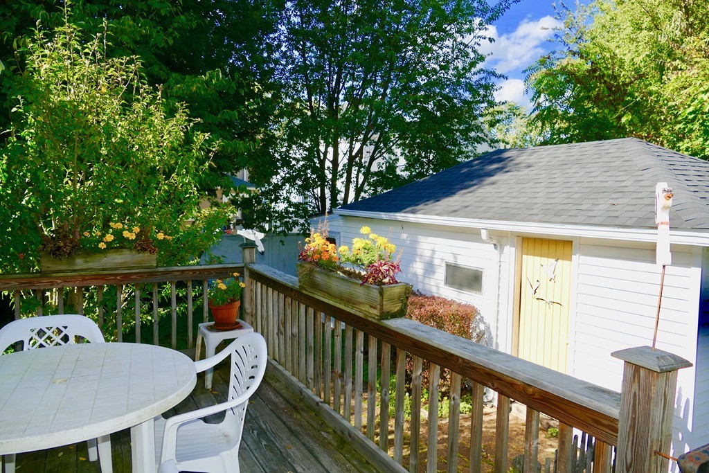 26 Ridgeway Street Quincy, MA 02170 - Photo 6 of 30 Gallery Image 6