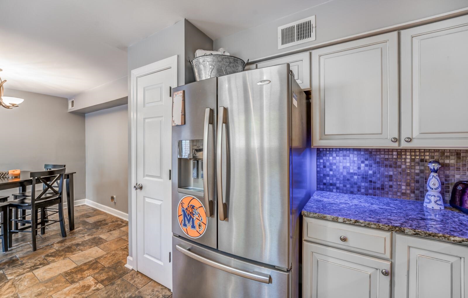 5718 Quince Road, Unit 2 Memphis, TN 38119 - Photo 11 of 25 Gallery Image 11