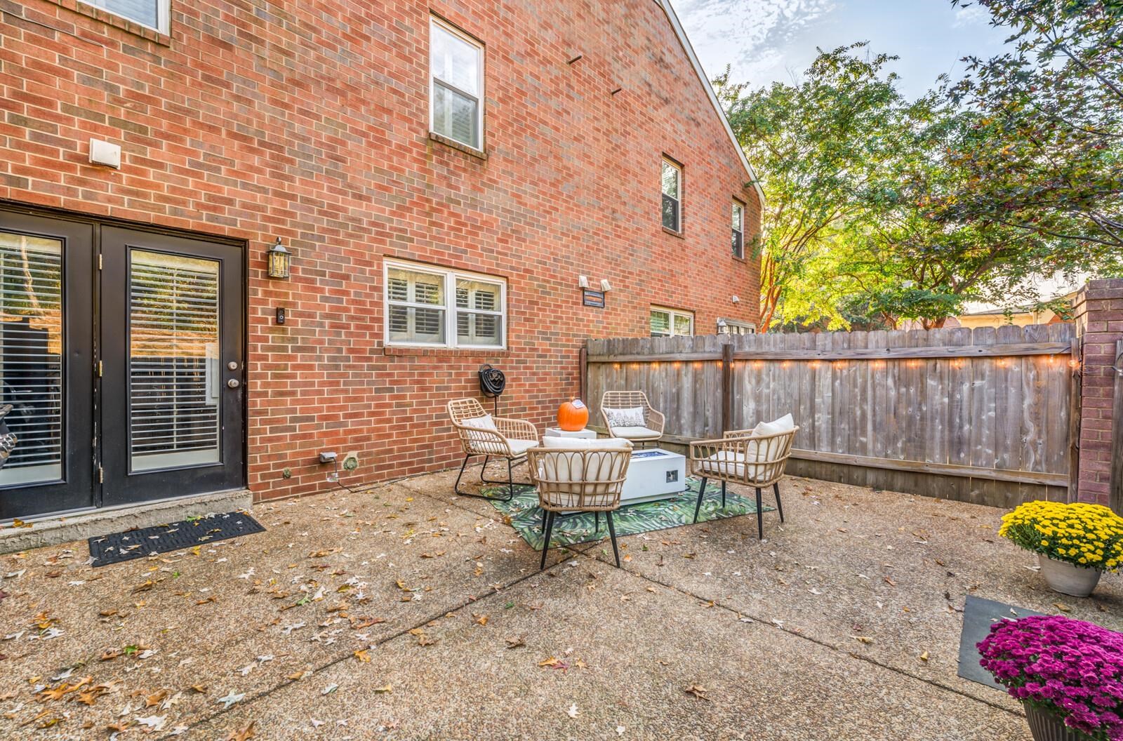 5718 Quince Road, Unit 2 Memphis, TN 38119 - Photo 19 of 25 Gallery Image 19