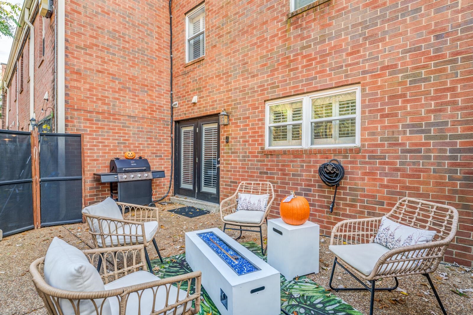 5718 Quince Road, Unit 2 Memphis, TN 38119 - Photo 20 of 25 Gallery Image 20