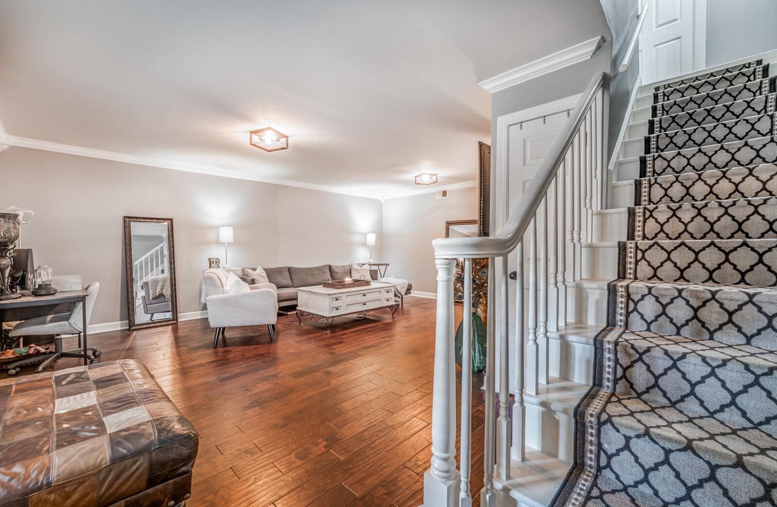 5718 Quince Road, Unit 2 Memphis, TN 38119 - Photo 2 of 25 Gallery Image 2