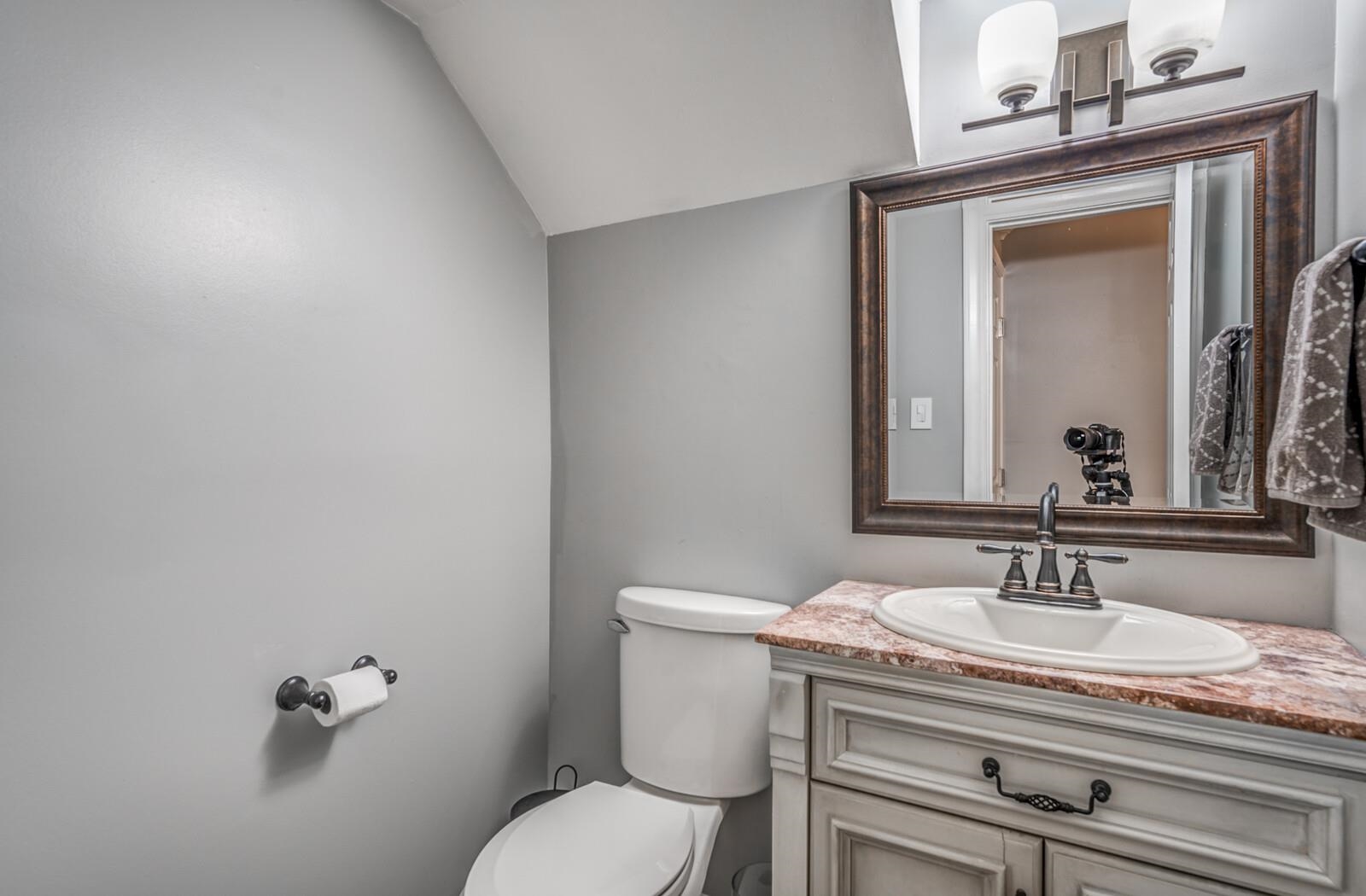 5718 Quince Road, Unit 2 Memphis, TN 38119 - Photo 6 of 25 Gallery Image 6
