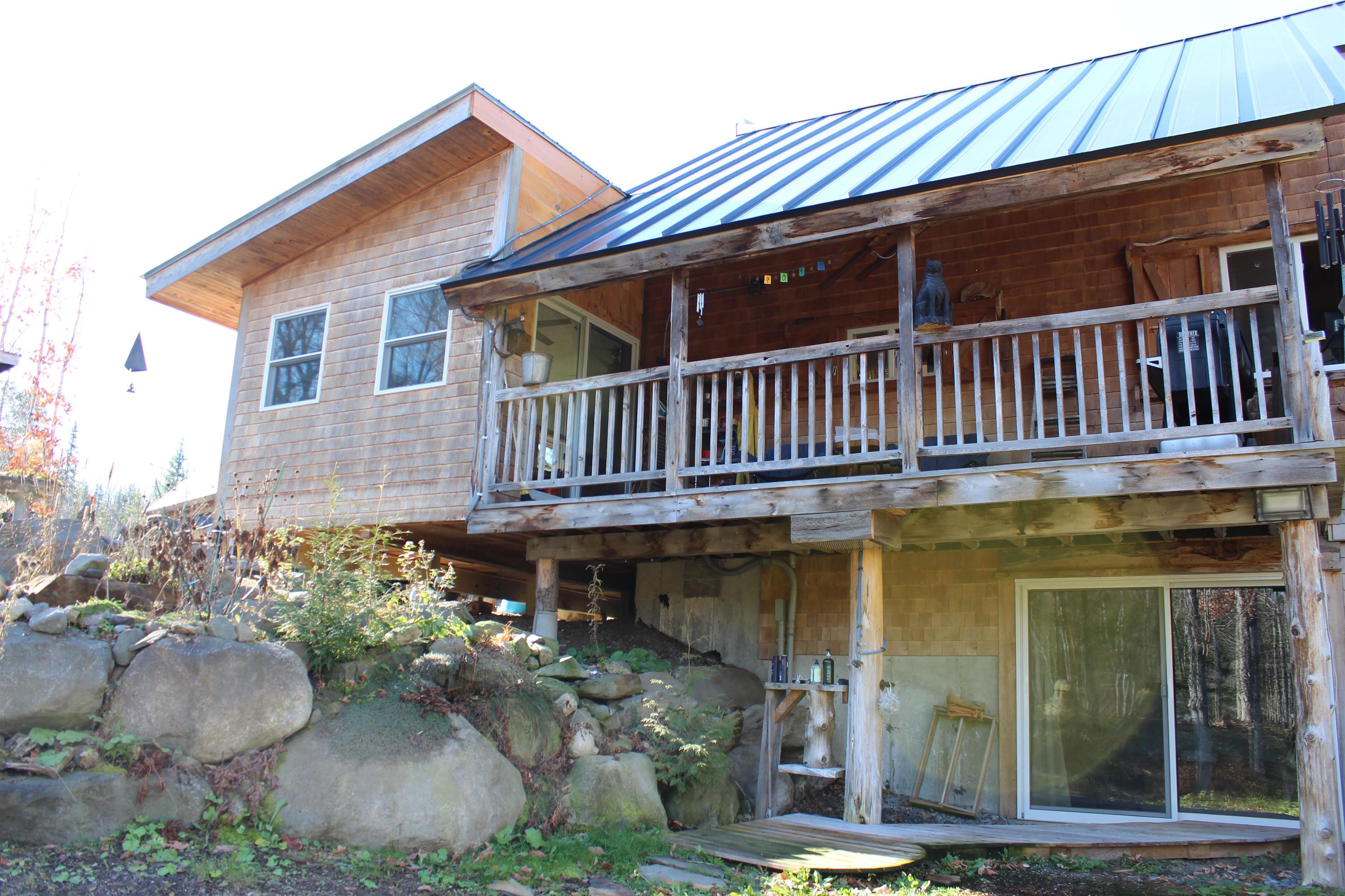 4276 New Duck Pond Road Sheffield, VT 05866 - Photo 1 of 40