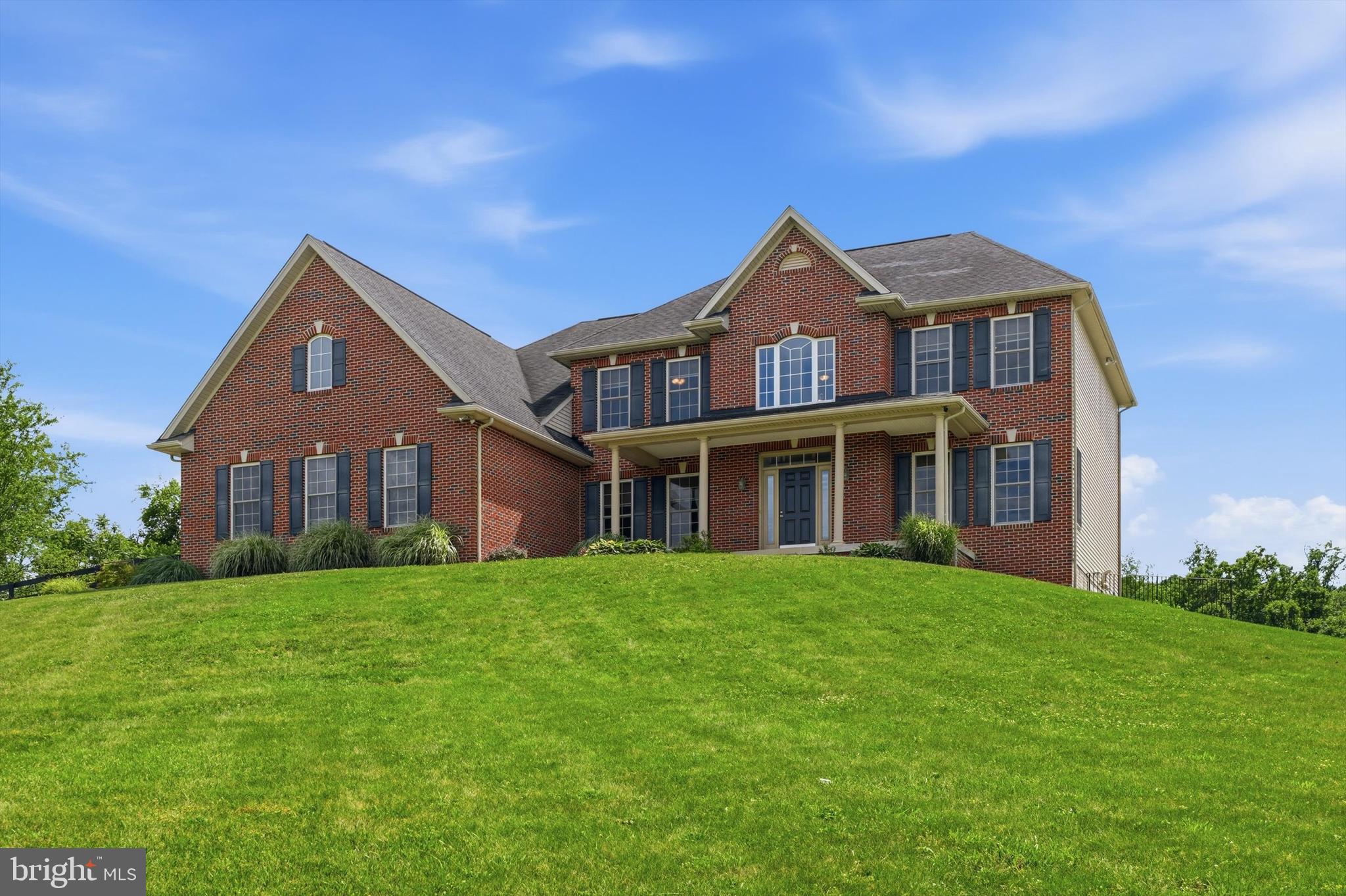 Stately Colonial on 3.26 Acres