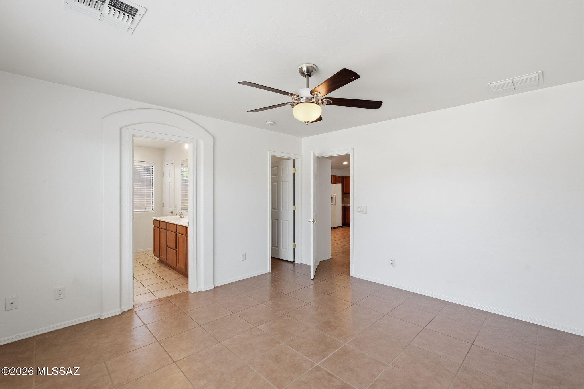 8435 East Bowline Road Tucson, AZ 85710 - Photo 23 of 42 021_ListerPros