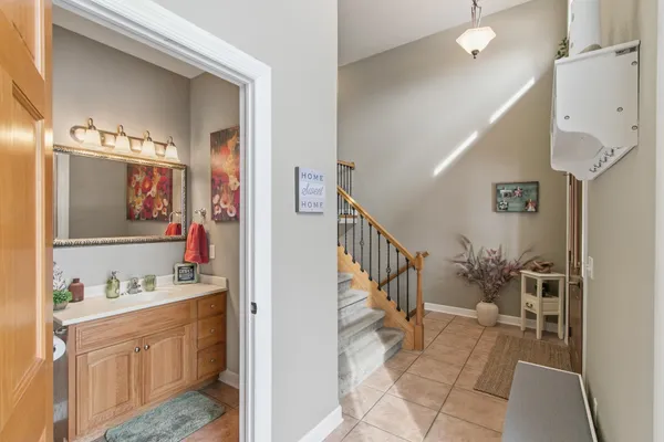 $600,000 | 614 Woodhaven Court, Cambridge, WI 53523