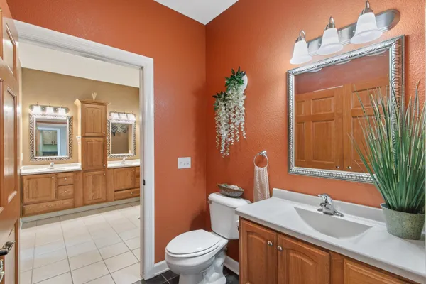 $600,000 | 614 Woodhaven Court, Cambridge, WI 53523