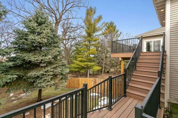 $600,000 | 614 Woodhaven Court, Cambridge, WI 53523
