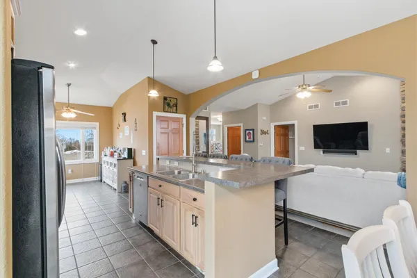 $600,000 | 614 Woodhaven Court, Cambridge, WI 53523