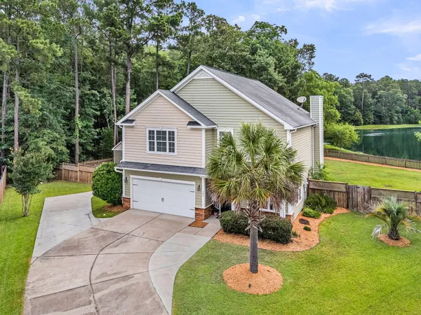 $498,000 | 302 Freeland Way, Moncks Corner, SC 29461