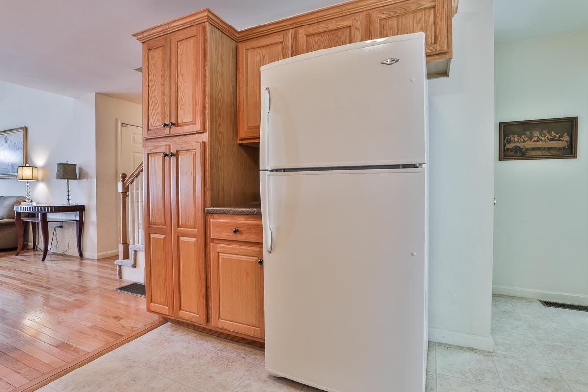 37 Brookview Road Windham, NH 03087 - Photo 11 of 33