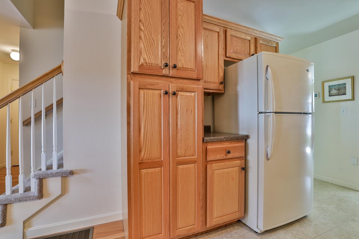 37 Brookview Road Windham, NH 03087 - Photo 12 of 33